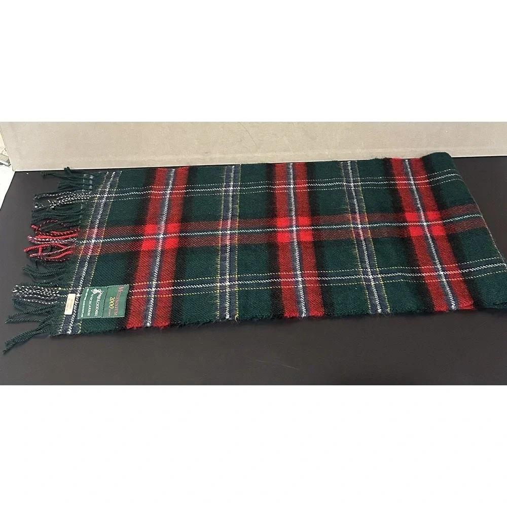 Highlander By Lochcarron 100% Wool Made‎ In Scottland